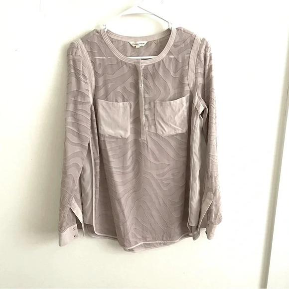 Rebecca Taylor Blouse Sz 6 silk  Zebra Textured Sheer Boho Office Neutral Top - Picture 1 of 6